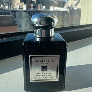 Jo Malone Dark Amber & Ginger Lily Candle Holder - Black and Silver